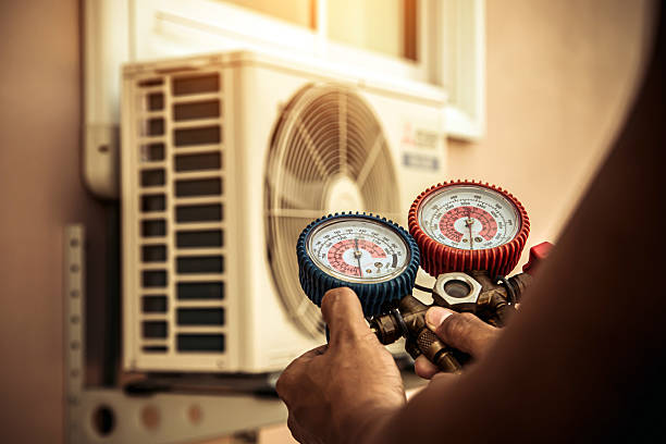 Professional Hvac Maintenance technician working in Linwood, KS